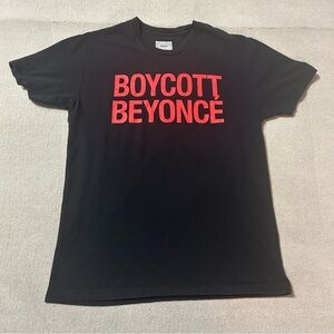 Official Beyoncé The Formation World Tour 2016 Boycott T-Shirt - Size Medium